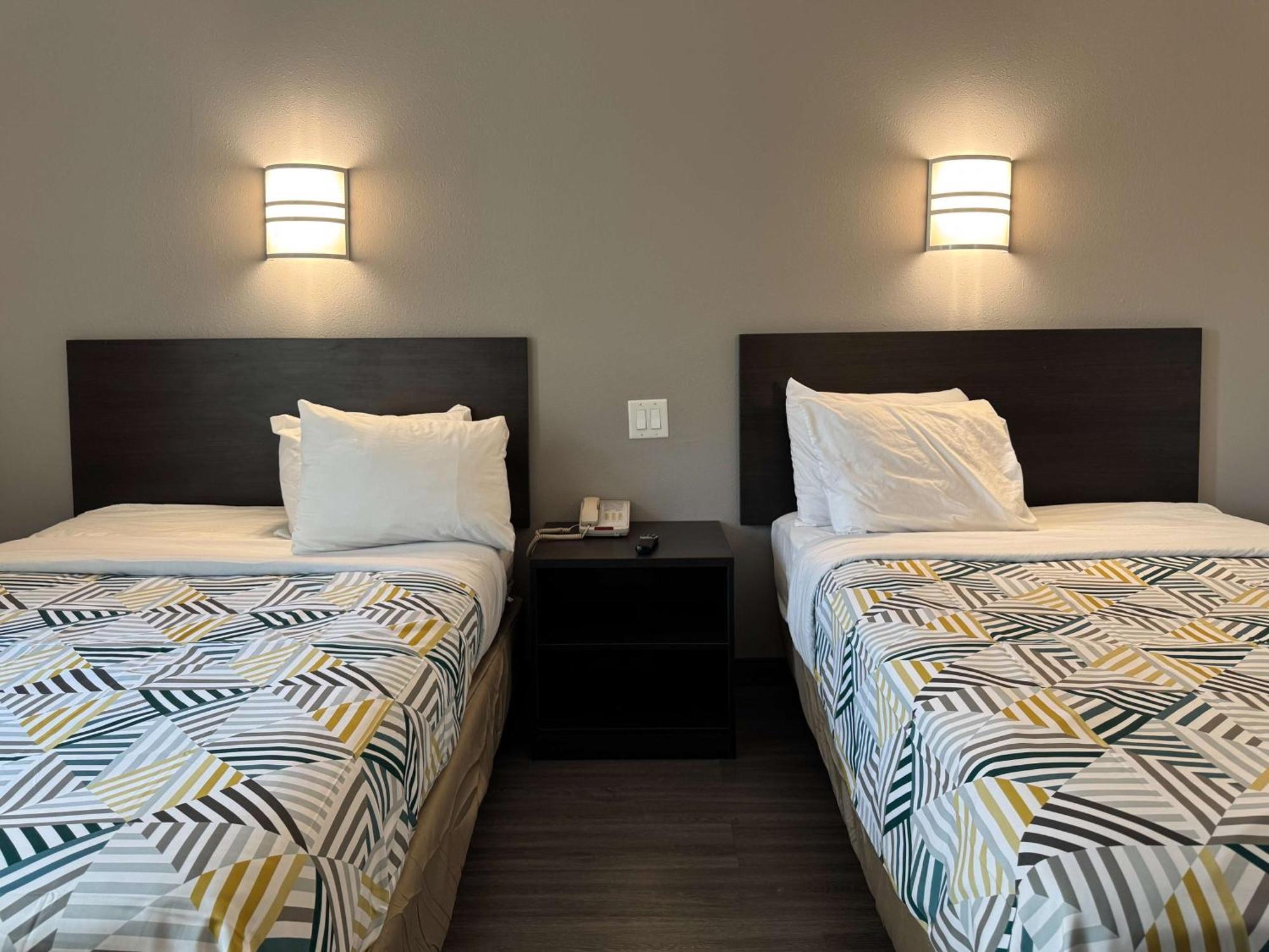 Hotel 6-joliet, Il - Chicago - I-55 2*
