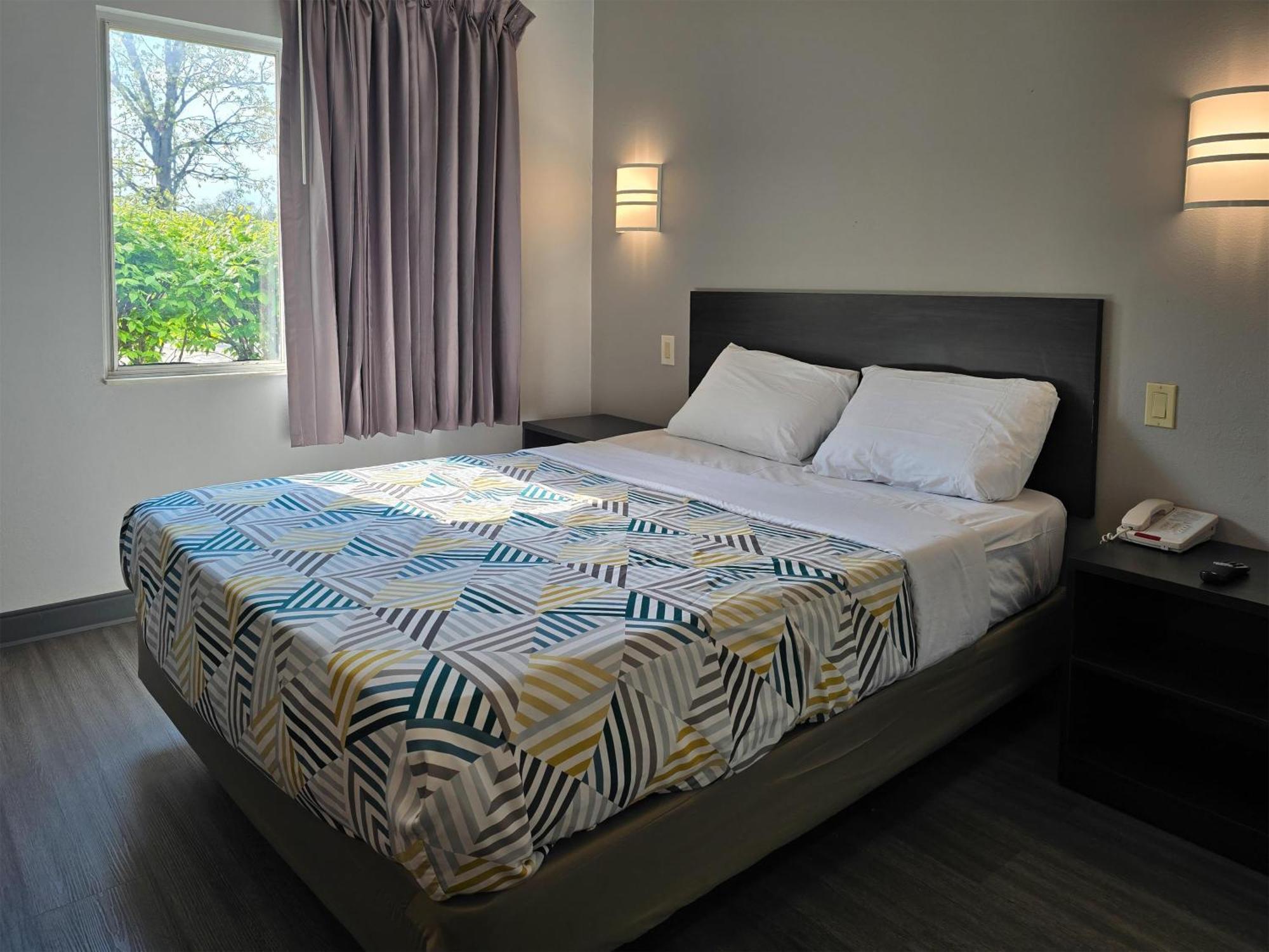 Hotel 6-joliet, Il - Chicago - I-55